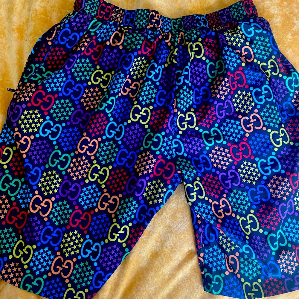 Men’s size 48 Gucci swim trunks